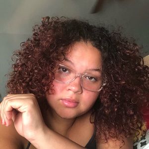 Meet your Posher, Ariana